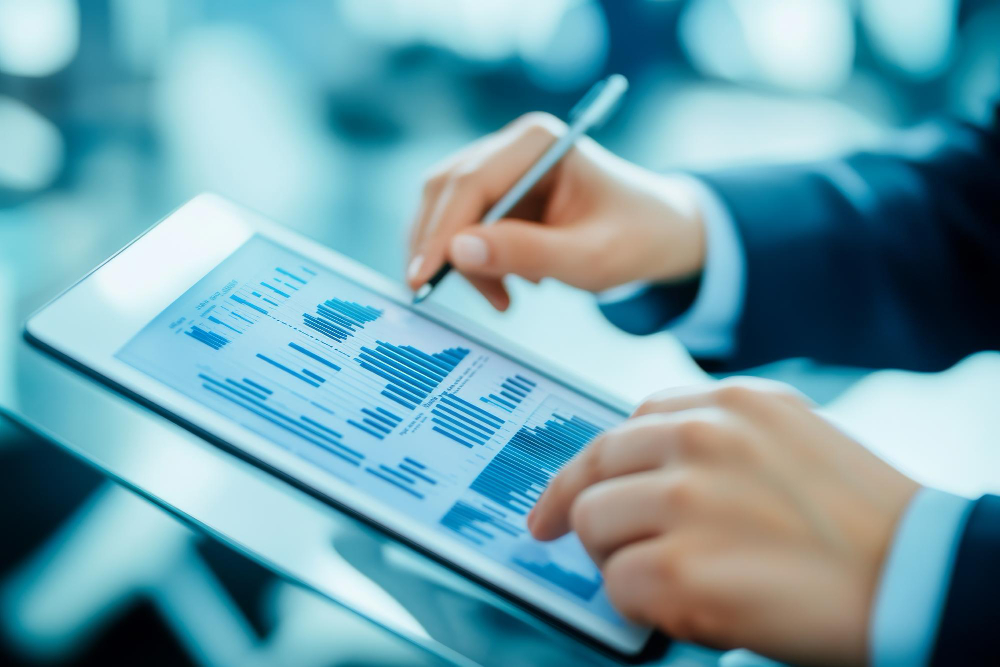 financial-data-analysis-with-tablet